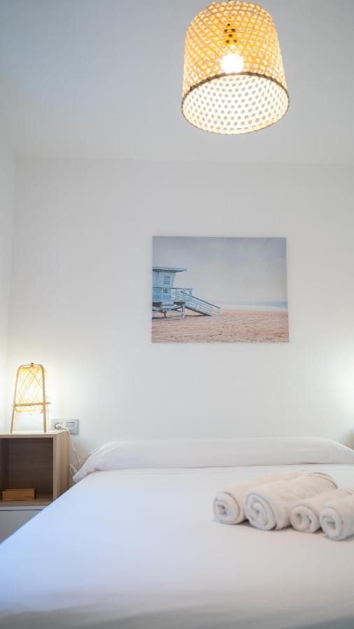 Apartamento Junto A La Playa De Benidorm Extérieur photo